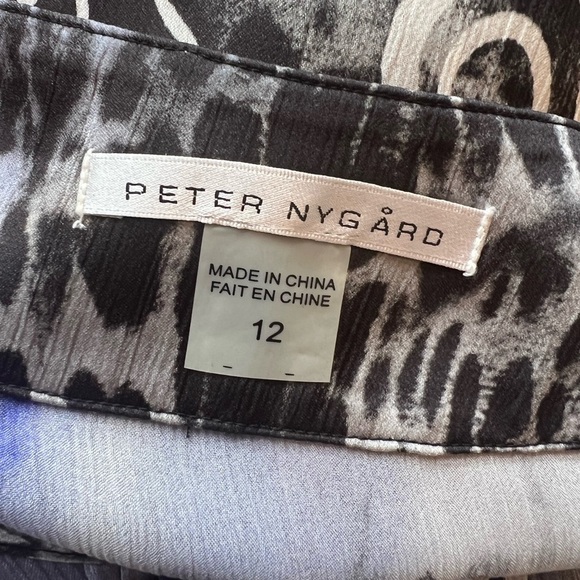 Peter Nygard Blouse Size 12 Button Up 3/4 Sleeve Pleat neckline Multicolor - Picture 4 of 4